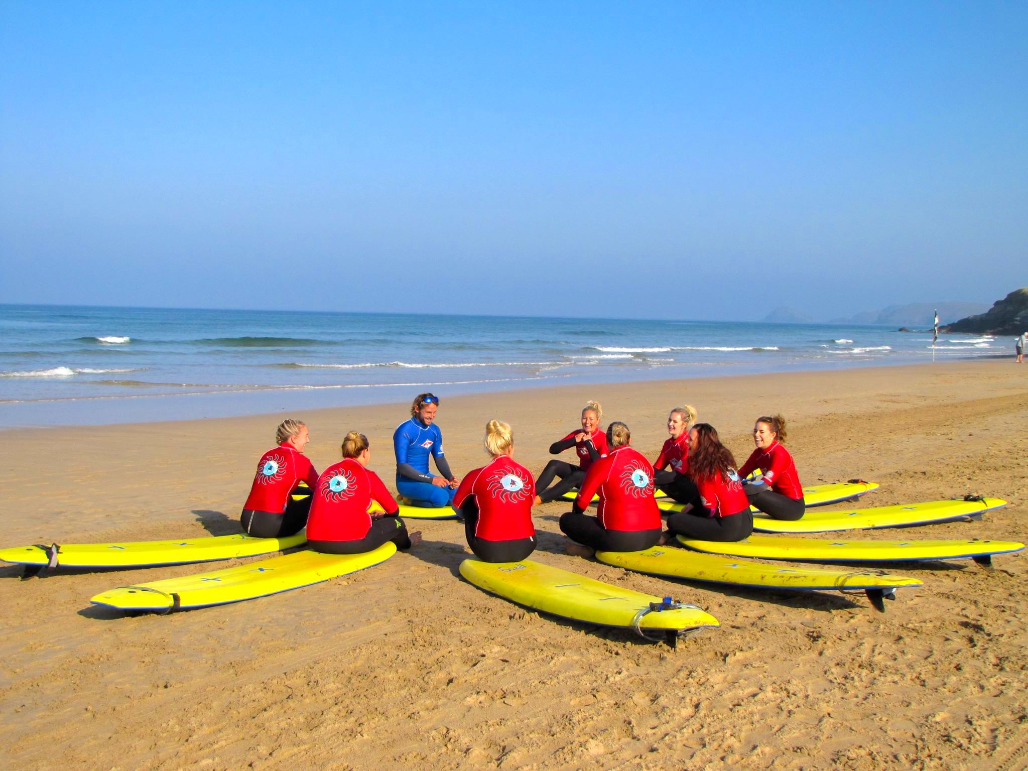 Friendly group surf sessions run with our professional instructors….