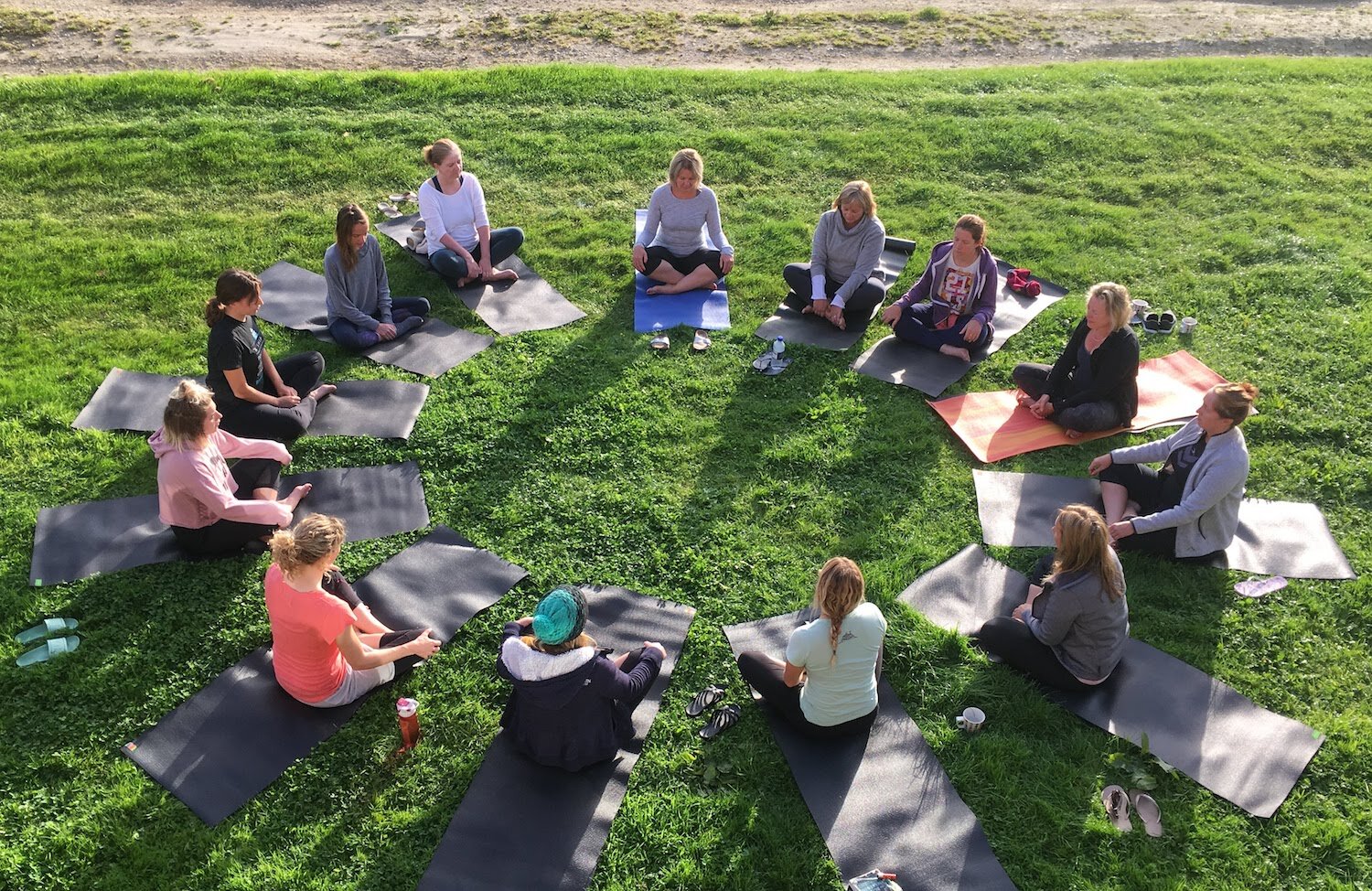 ride-on-retreats-morning-yoga-class.JPG