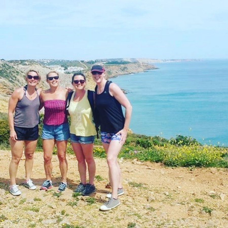 These fantastic guests came as a group of 4 friends to enjoy a week of yoga, surf, stand up paddle, kayaking and hiking in the gorgeous wild western Algarve in Portugal with us…
