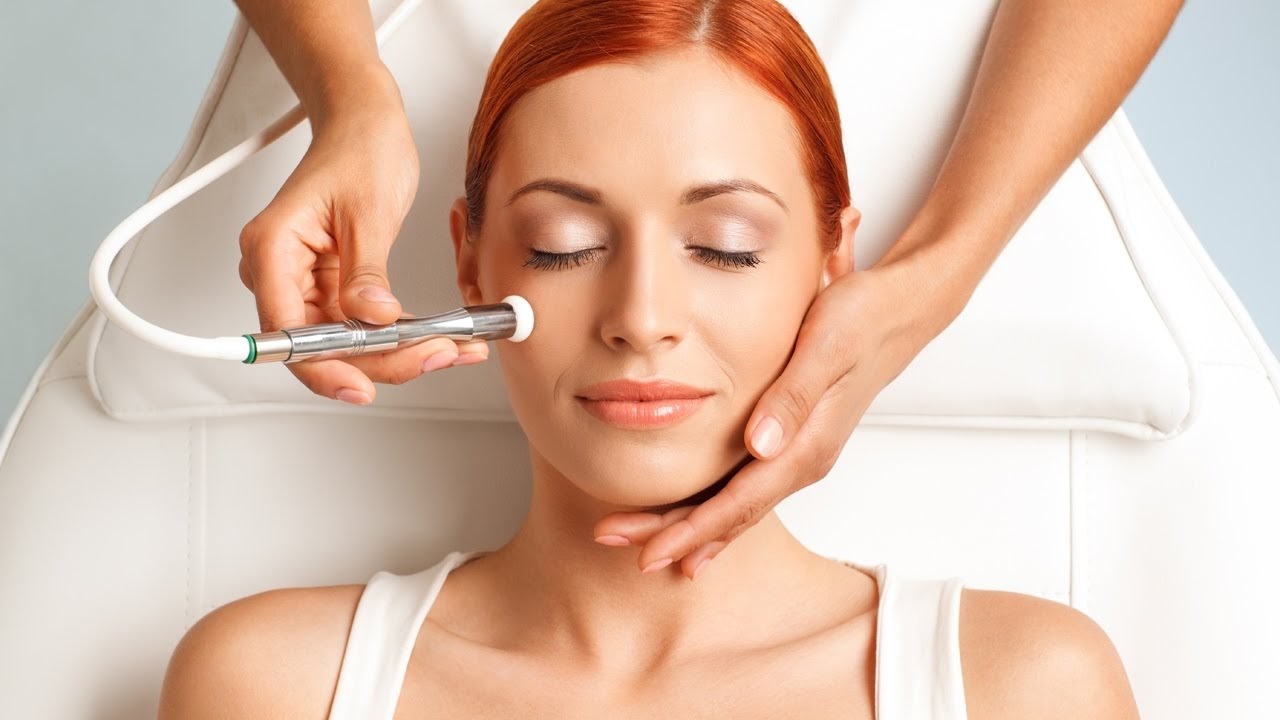 Risiko dan Efek Samping dari Treatment Chemical Peeling Wajah