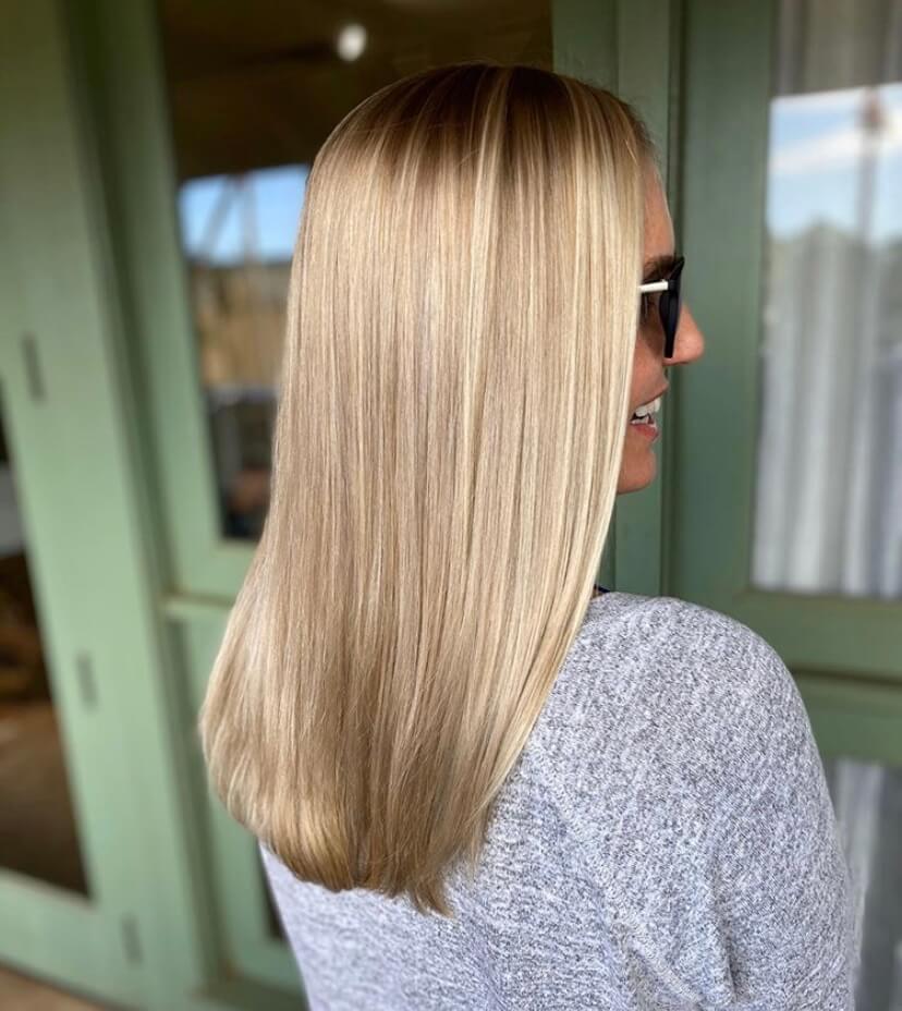 Beautiful  full blonde high balayage