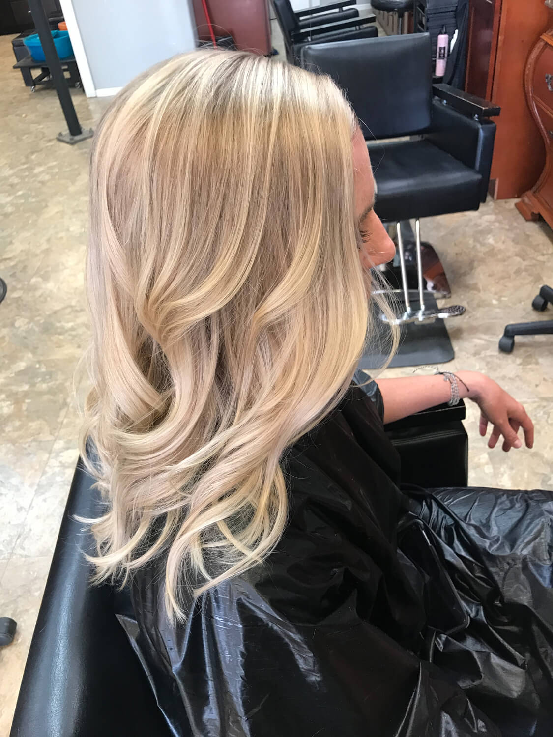 Beautiful high blonde balayage
