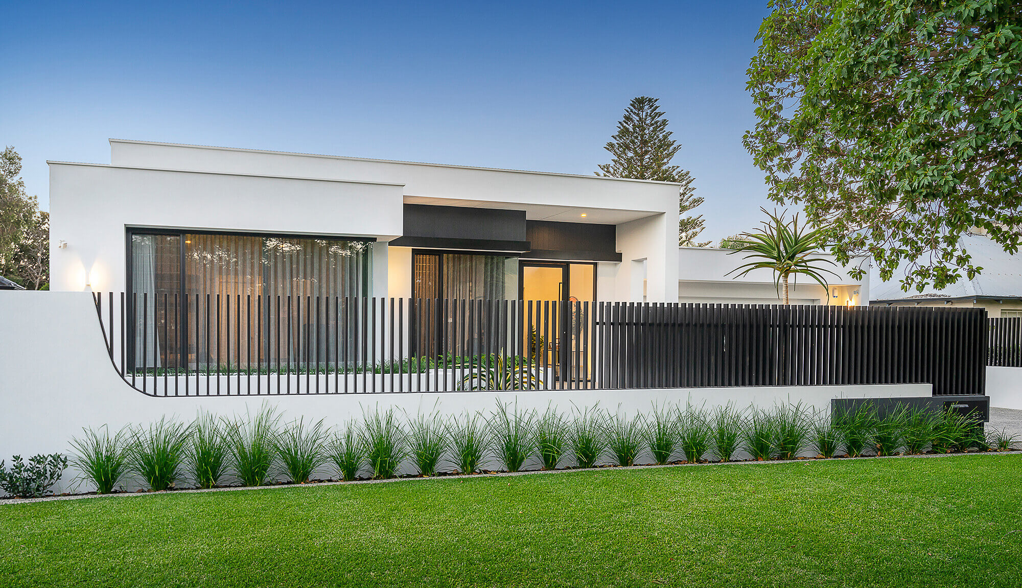 DUNVEGAN ROAD - APPLECROSS