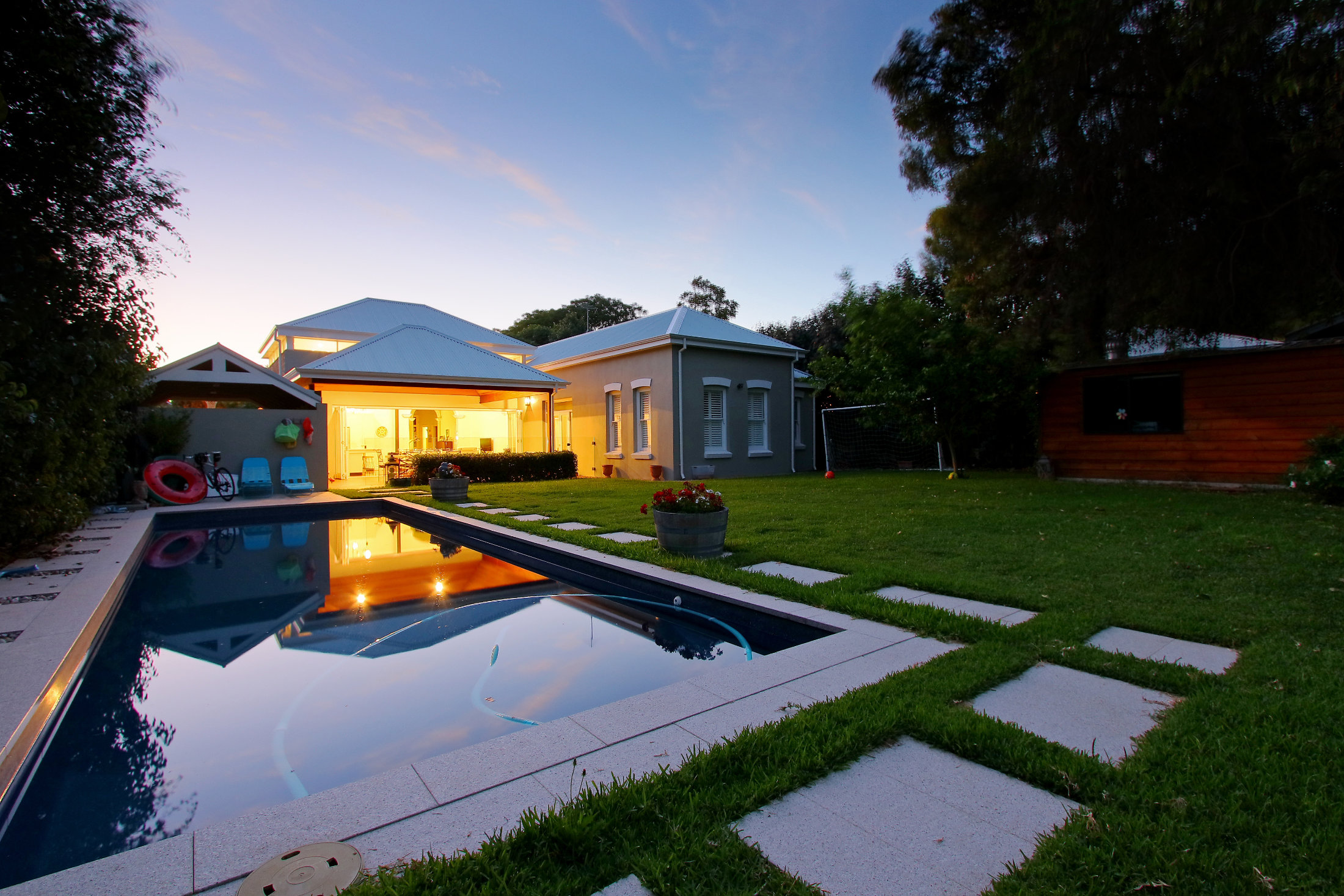 WALTERS STREET - CLAREMONT