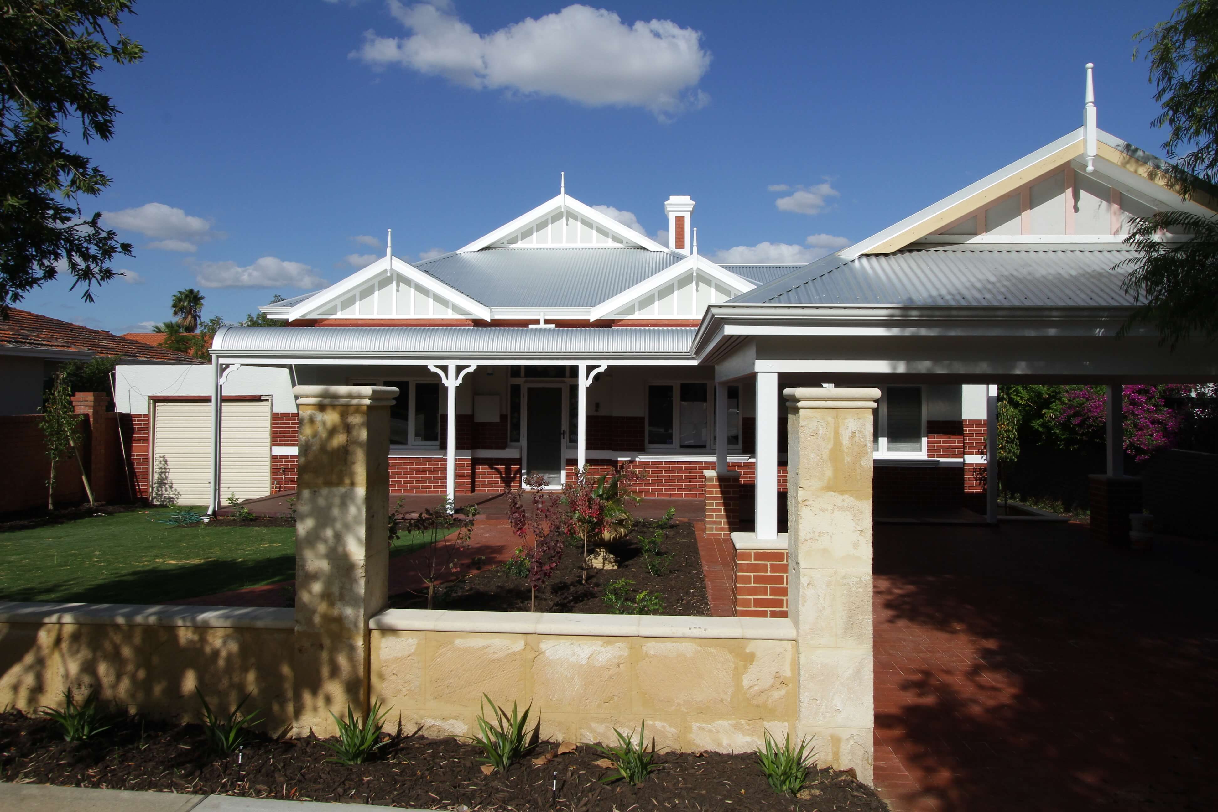 QUEENS CRESCENT - MOUNT LAWLEY