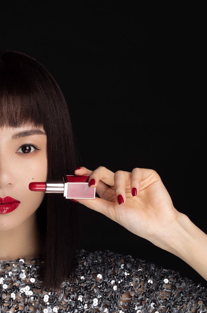 Son TF Lost Cherry luôn được chị em toàn thế giới săn đón