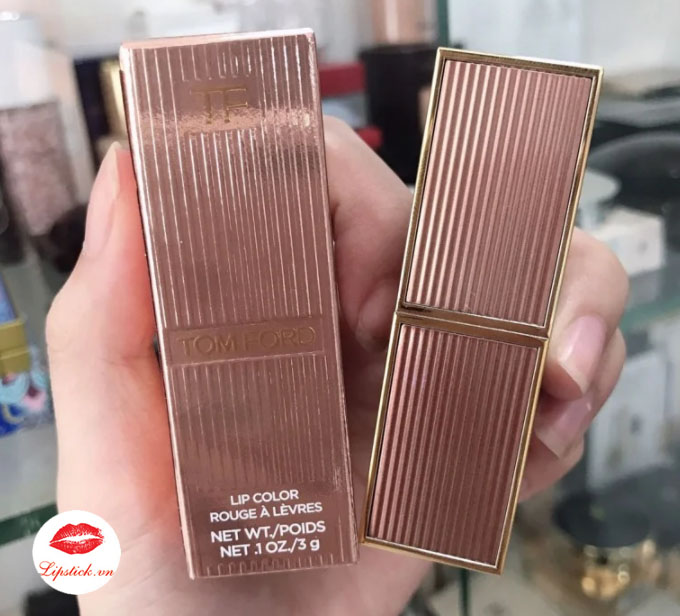 Son Tom Ford Scarlet Rouge không gây khô mô
