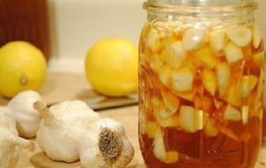 Tỏi – ngâm rượu trị xương khớp