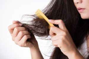 Rụng tóc do những nguyên nhân nào gây ra ?