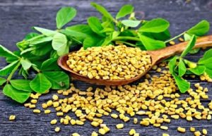 6. Cách ngăn rụng tóc cùng hạt cỏ cà ri