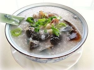 Cháo chân dê hầm - món an giúp mẹ có nhiều sữa