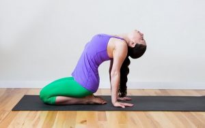 7. Bài tập yoga tăng vòng 1 - Mở rộng ngực