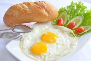 Thực đơn tăng cân cho học sinh sinh viên ngày thứ 4