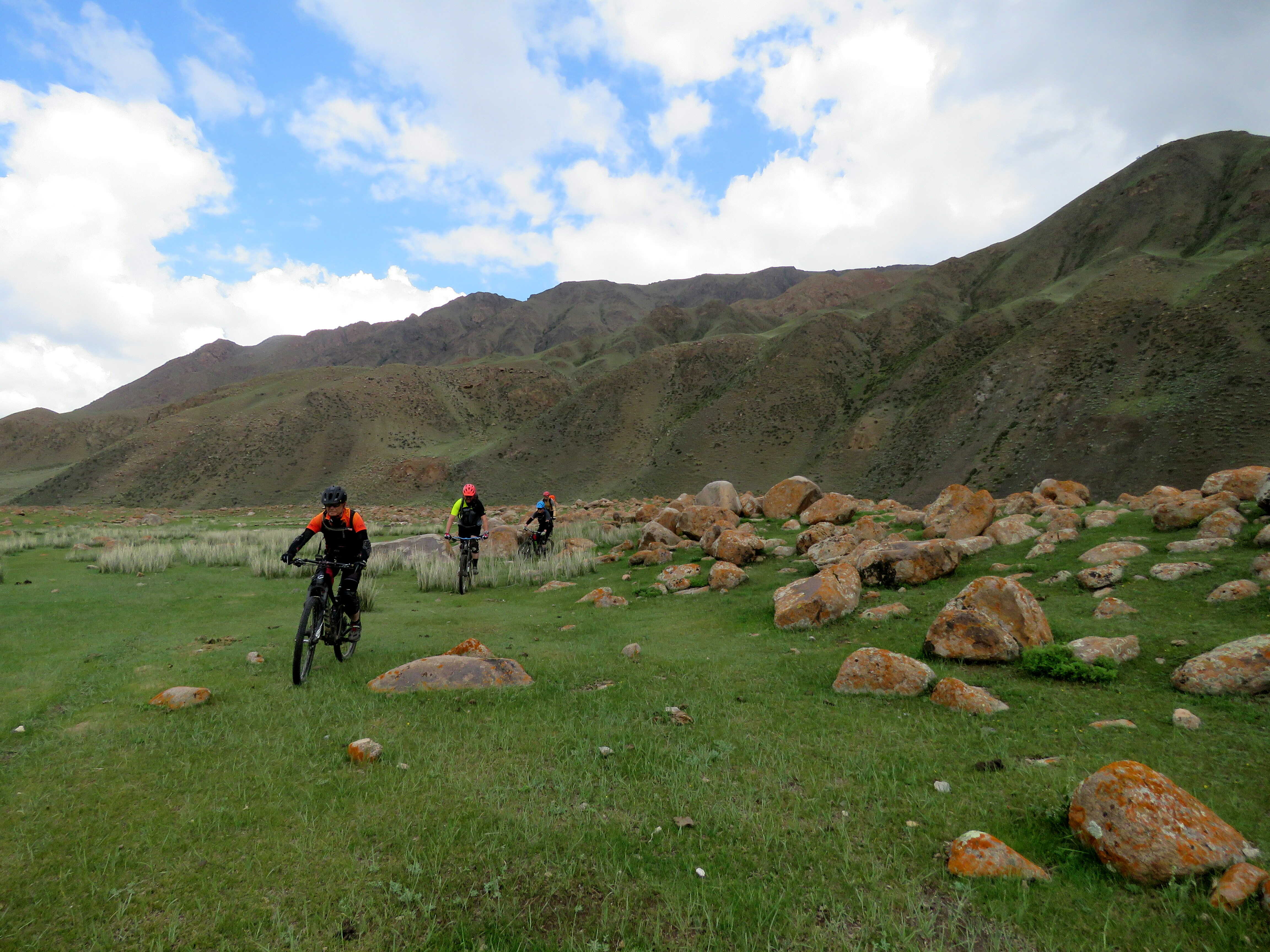 קירגיזסטן אופניים. 7-15.7.2021