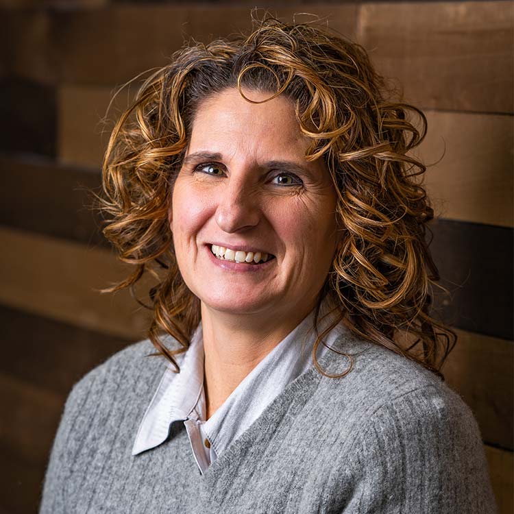 Kristen Beran - Financial Controller at NTS Tire Supply