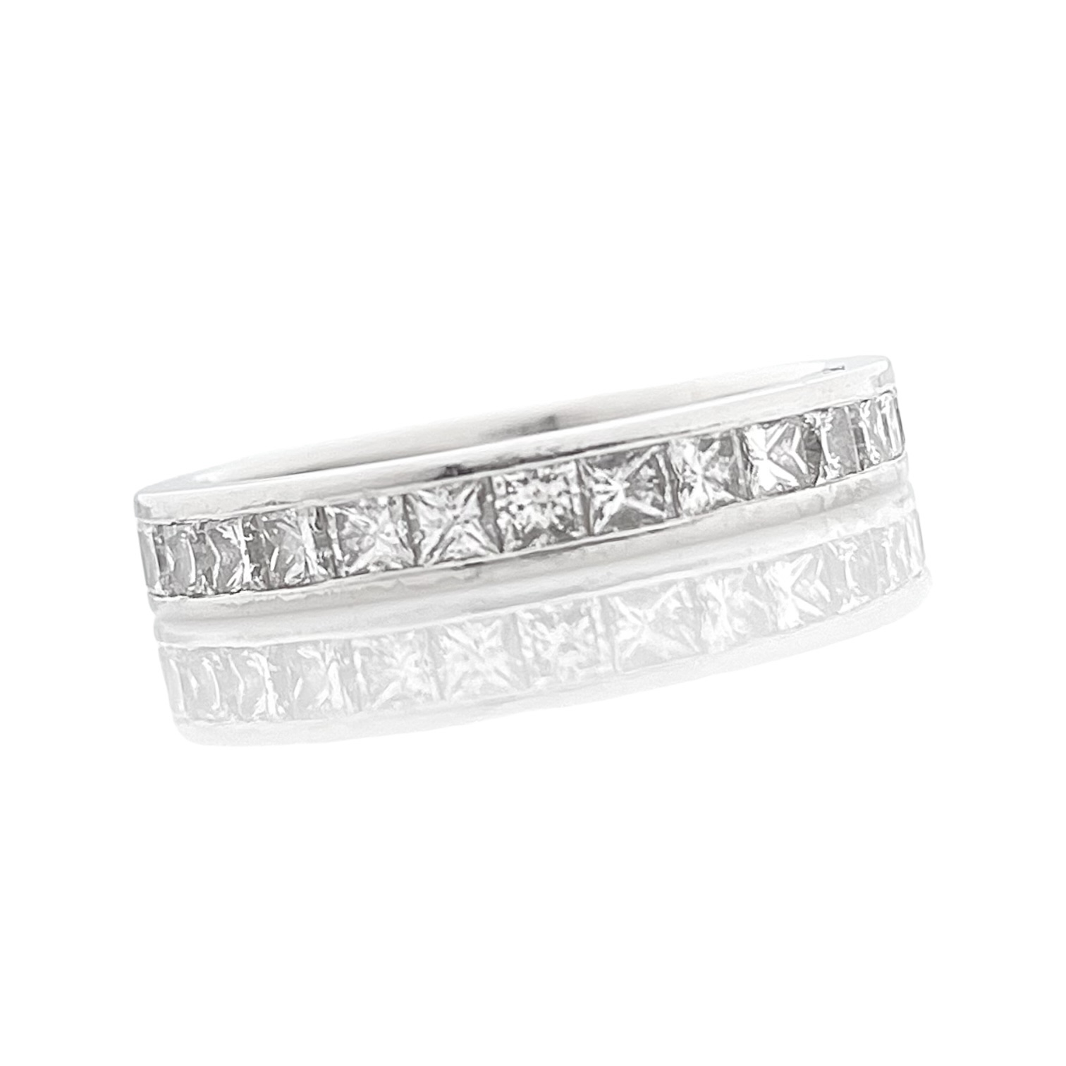 Weißgold Diamant Ring ca. 1.50ct Princess Diamanten — Image 2 of 4