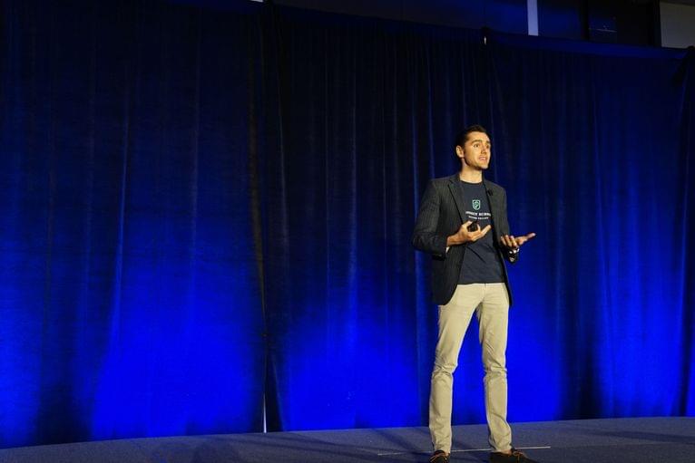 effective presentation on stage