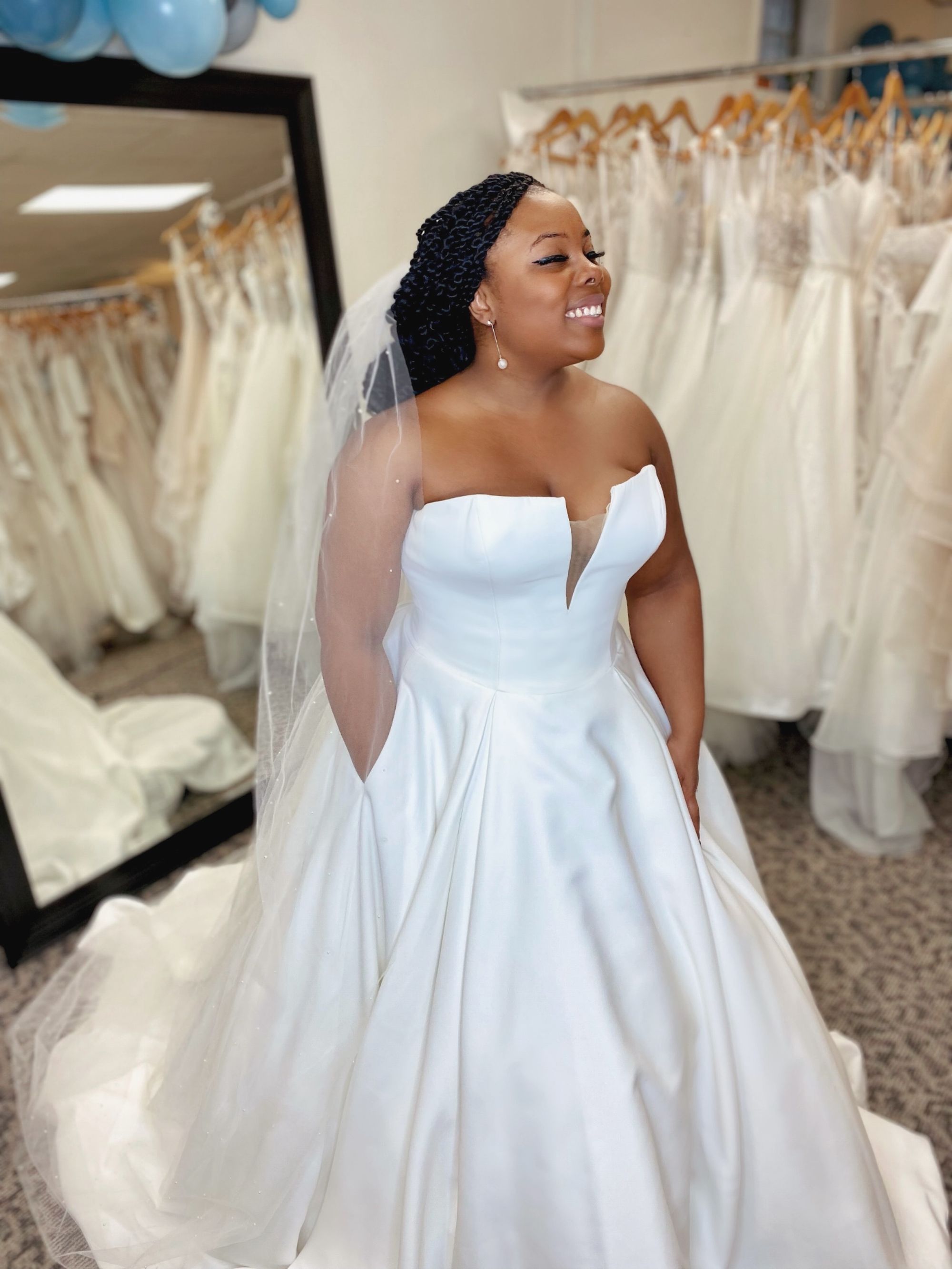 Vintage Wedding Gown Vintage Off Shoulder Wedding Dress: A Line