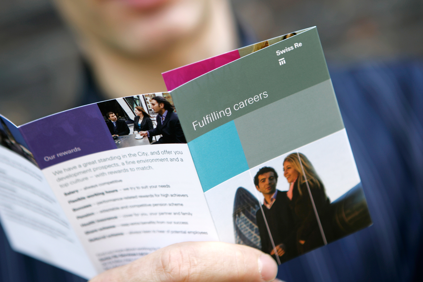 Swiss Re graduate leaflet