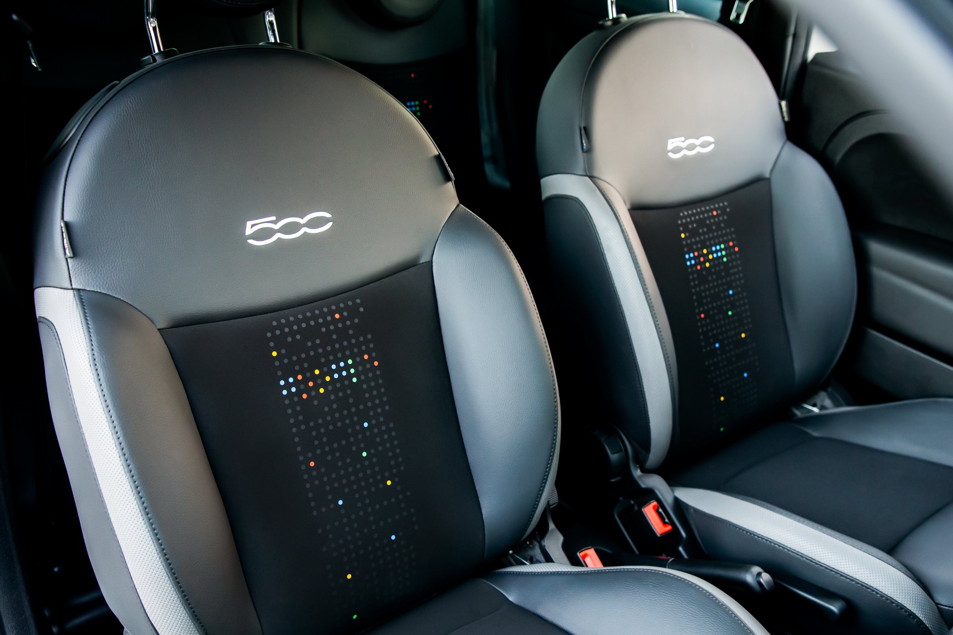 fiat 500 hey google sediti