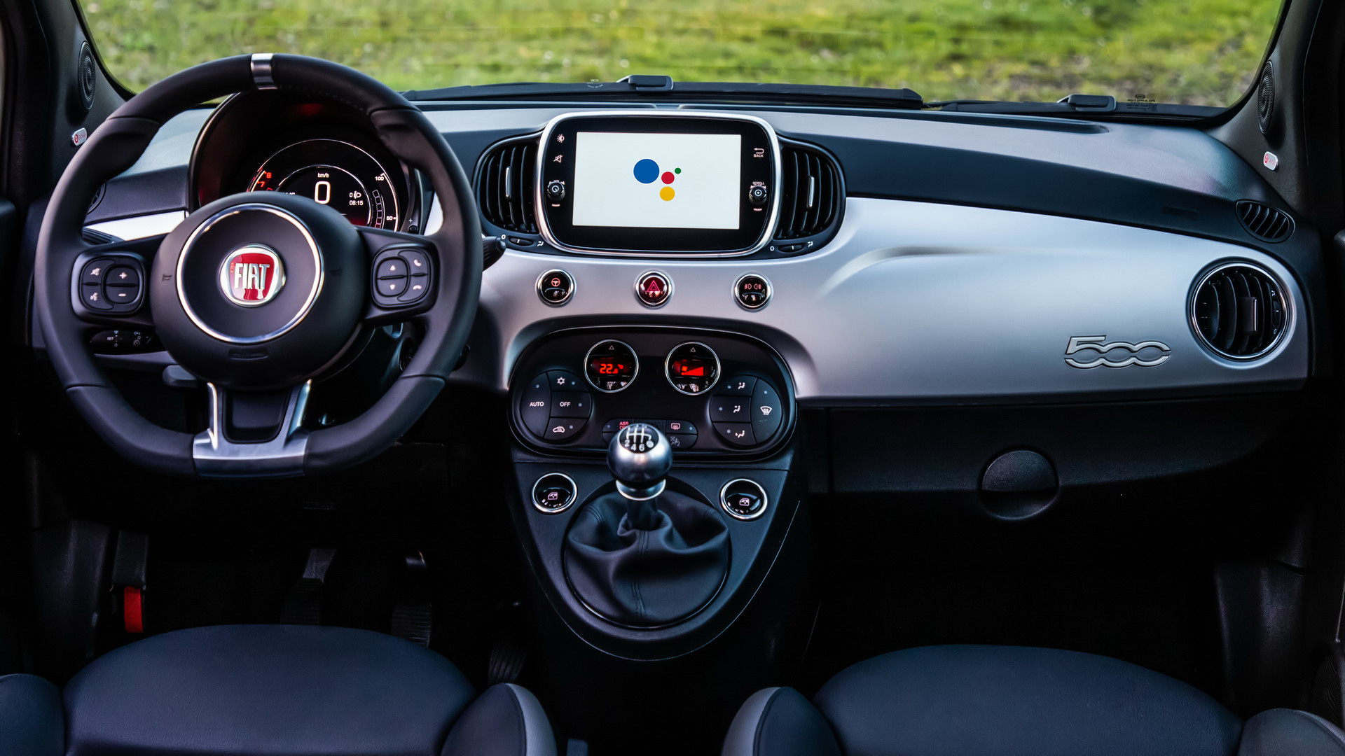 fiat 500 hey google interni