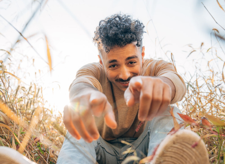 Enter the Vibrant World of anees’s Single “slip”