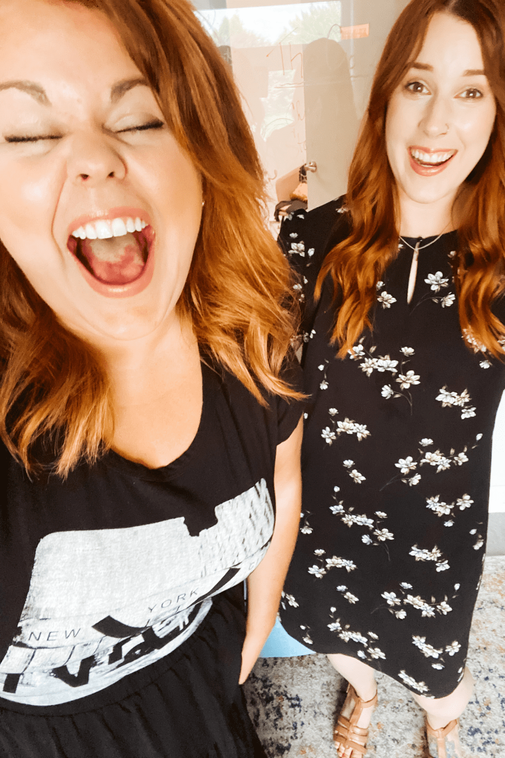 Photo of Karine from Connexionista and Alycia from Social Sorcery