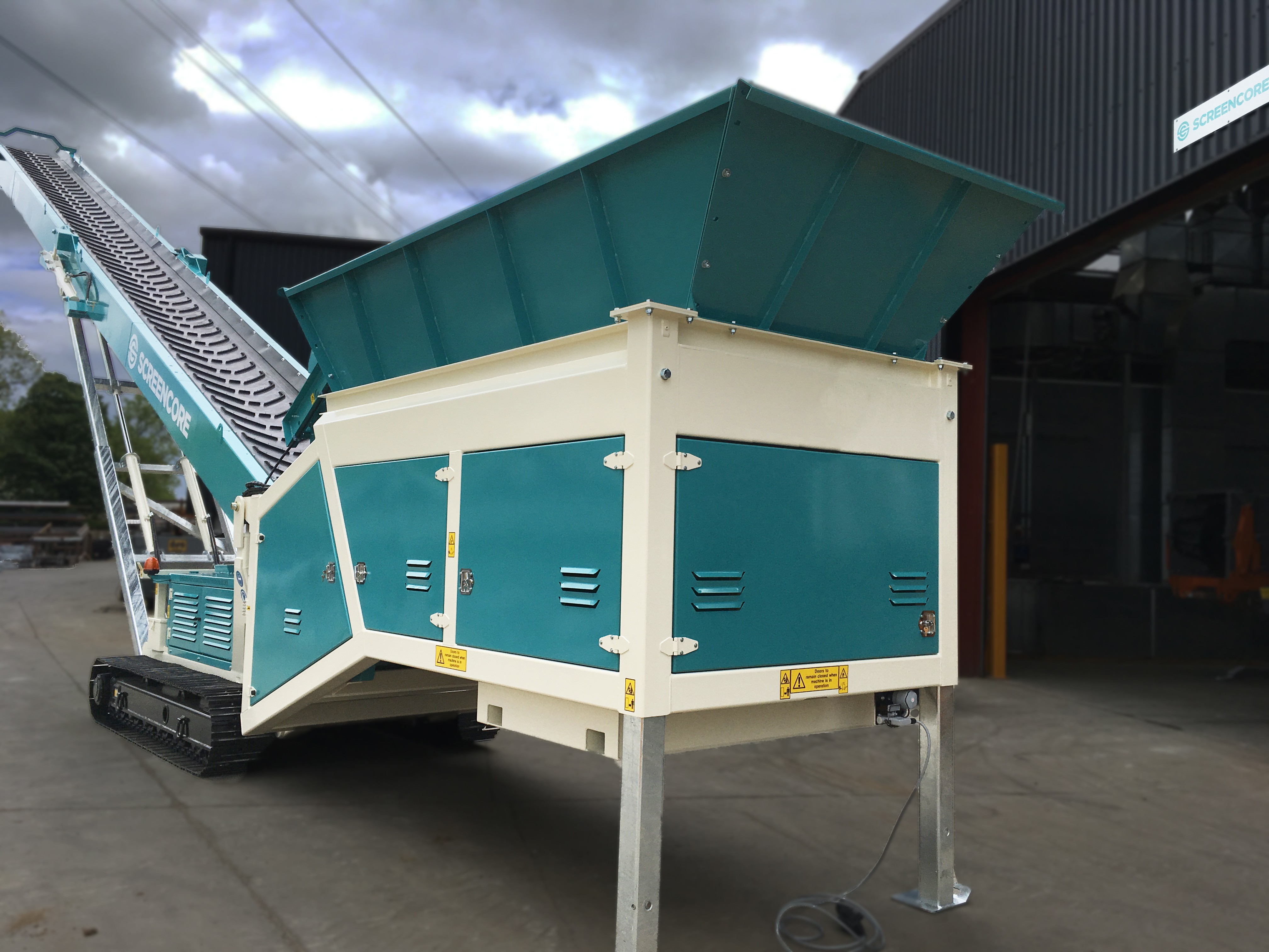 Screencore feeder green