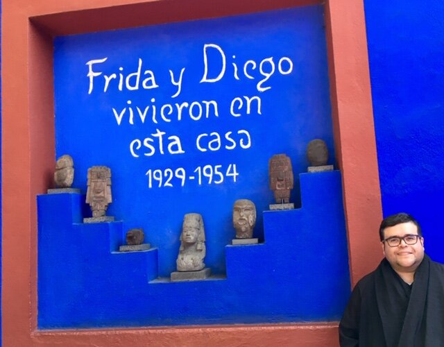 The author, Hector Garza at Casa Azul. January 2020. Photo courtesy of Hector Garza