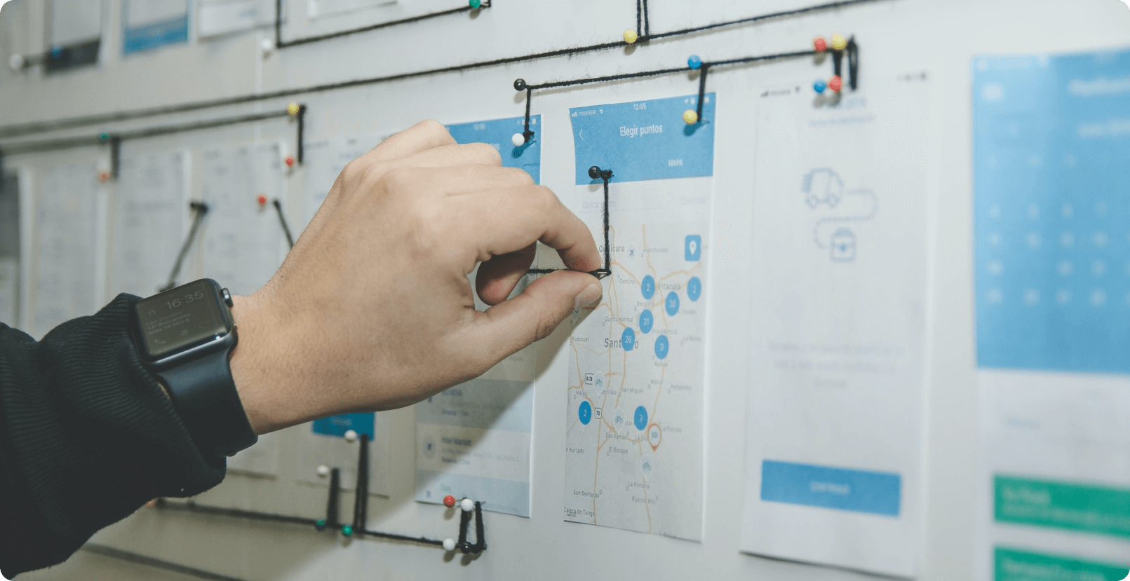 Describe-what-factor-that-UX-website-designer-do