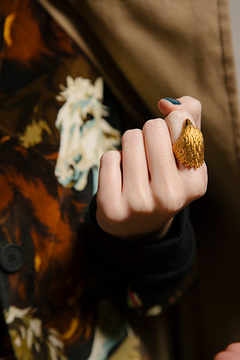 El Libro Amarillo - anillo Aristocrazy