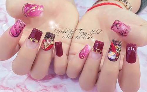 Julie Nail