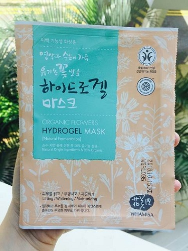 Whamisa Organic Flowers & Aloe Vera Fernenled Hydrogel Facial Mask