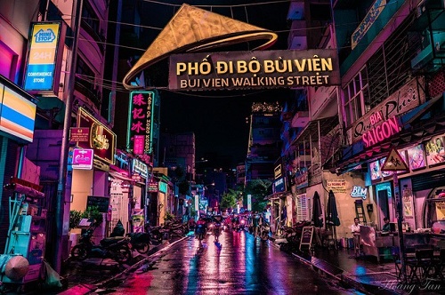 hố đi bộ bùi viện - điểm đến hấp dẫn khi du lịch sài gòn