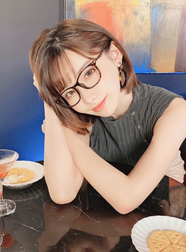 Thiên thần Eimi Fukada khoe tham vọng của bản thân, không giấu diếm ước mơ muốn trở thành số 1 - Ảnh 1.