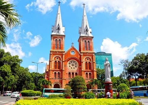 nhà thờ đức bà
