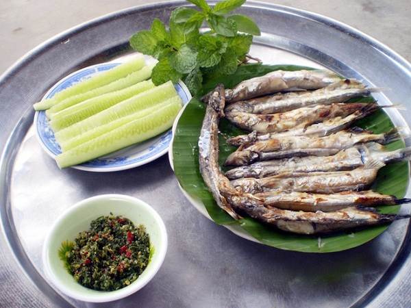 Cá niên nướng Quảng Ngãi