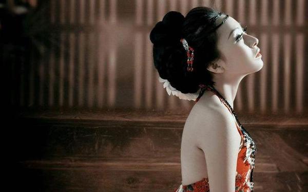 Sự thật cách kiểm tra sự 'trong trắng' của người xưa: Ngực nhỏ, nhịn vệ sinh chứng tỏ vẫn 'còn' - 1