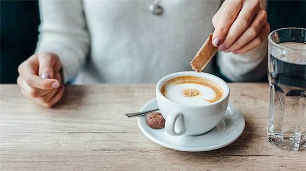 15 loại thực phẩm không nên ăn