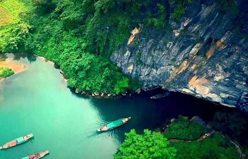 lối vào động phong nha