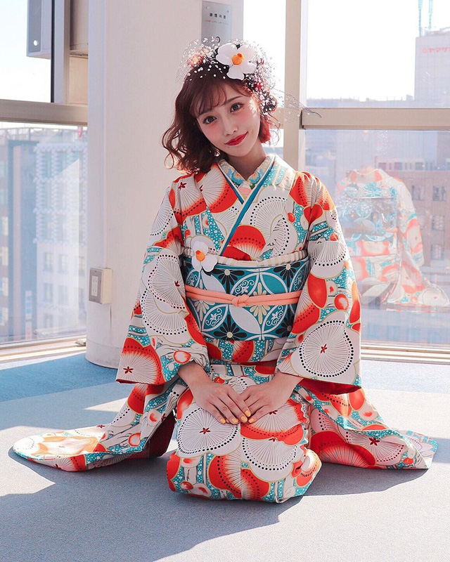 Loạt ảnh các nữ thần 18+ Nhật Bản trong trang phục kimono đầu năm - Ảnh 2.