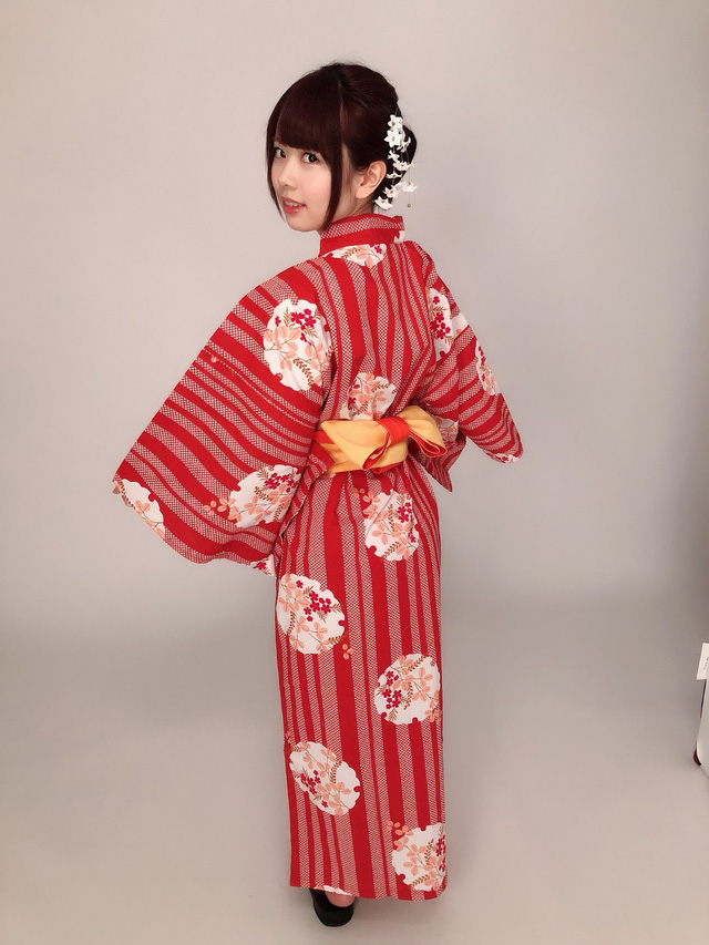 Loạt ảnh các nữ thần 18+ Nhật Bản trong trang phục kimono đầu năm - Ảnh 8.
