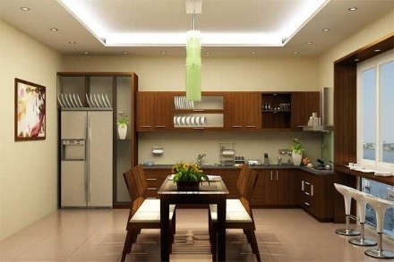 hình ảnh phòng bếp kết hợp phòng ăn với bàn ghế, tủ gỗ, bar mini cạnh cửa sổ kính trong suốt