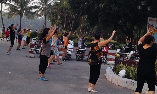 Các cách kiểm soát đường huyết không dùng thuốc
