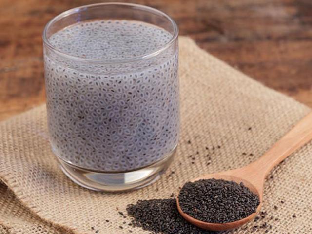 Hạt chia có tác dụng gì? Nên uống hạt chia vào lúc nào?