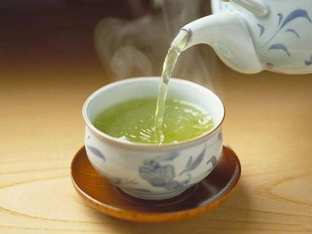Uống trà có tốt không? Những tác hại khi uống trà quá nhiều