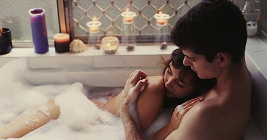 Những đại kỵ 'chốn phòng the', cần biết để khỏi mang họa - 2