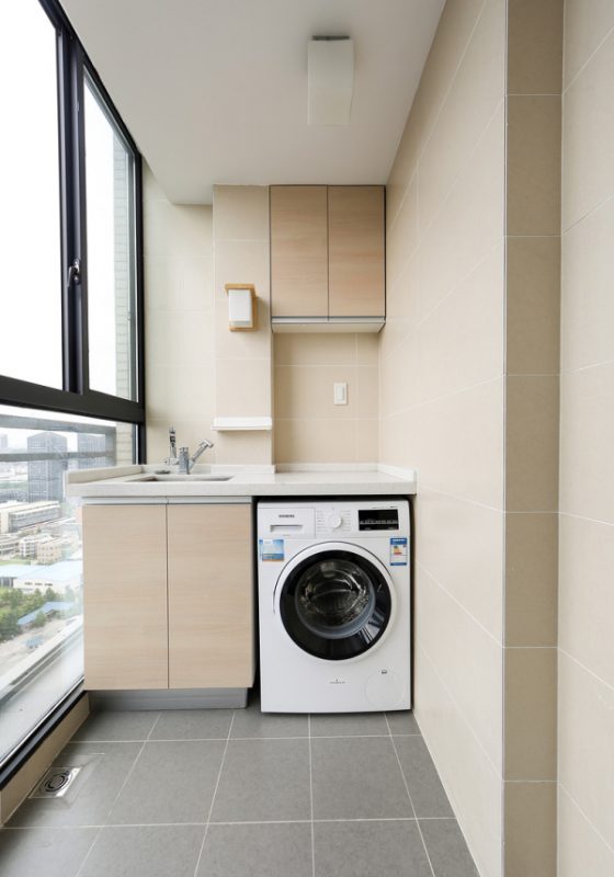 hình ảnh góc giặt phơi ở ban công căn hộ chung cư