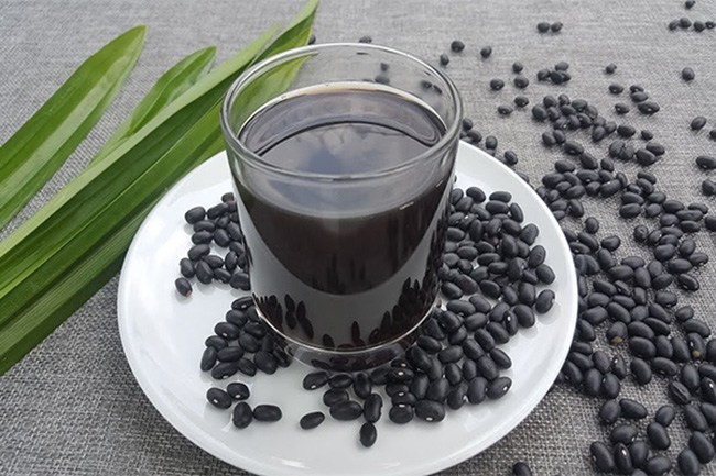 Đàn ông có nên uống nước đỗ đen? 6 tác dụng tuyệt vời của nước đỗ đen - 1