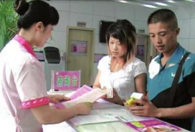 Người phụ nữ bị u xơ tử cung vì một thói quen thường làm sau khi 'yêu' suốt 5 năm - 3
